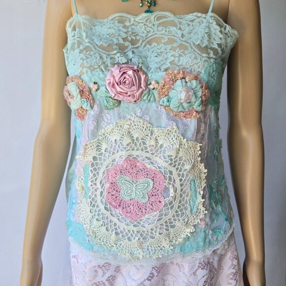 Butterfly Lace Top | Roselani Jasmin | Size Small - Picture 3 of 8